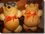 Halloween bread bears 012